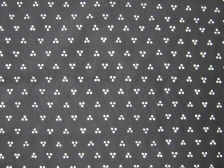 108.163 Zebra - Tri-Dot Clusters Batik