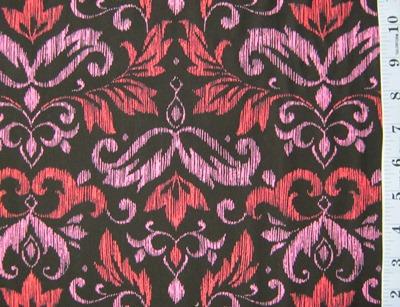 CX6904.REDX.D Blooming Damask